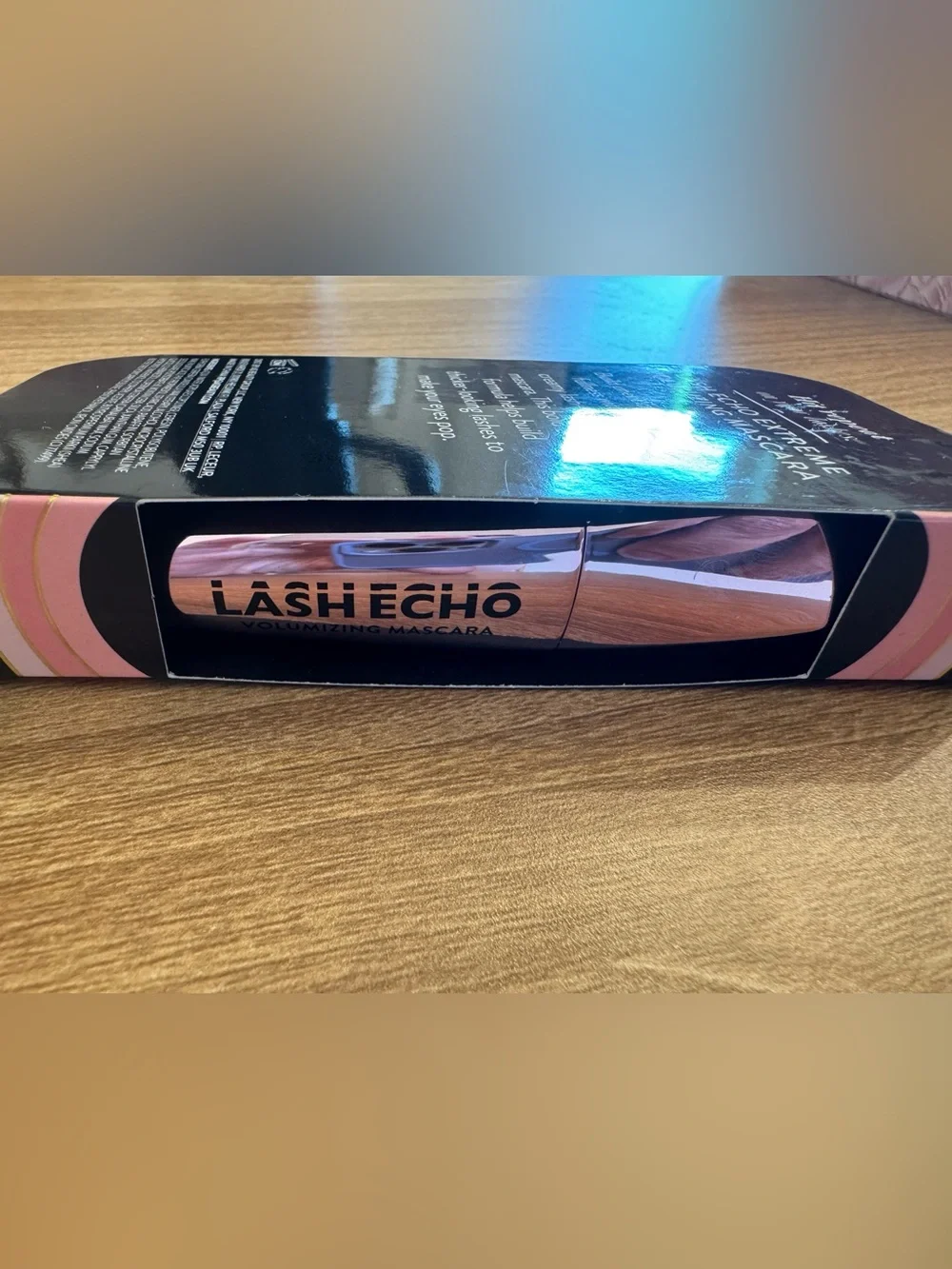 Laura Geller - Lash Echo Volumizing Mascara - Black - New!